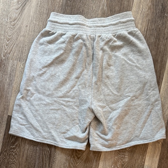 Alo drawstring shorts - Picture 4 of 4